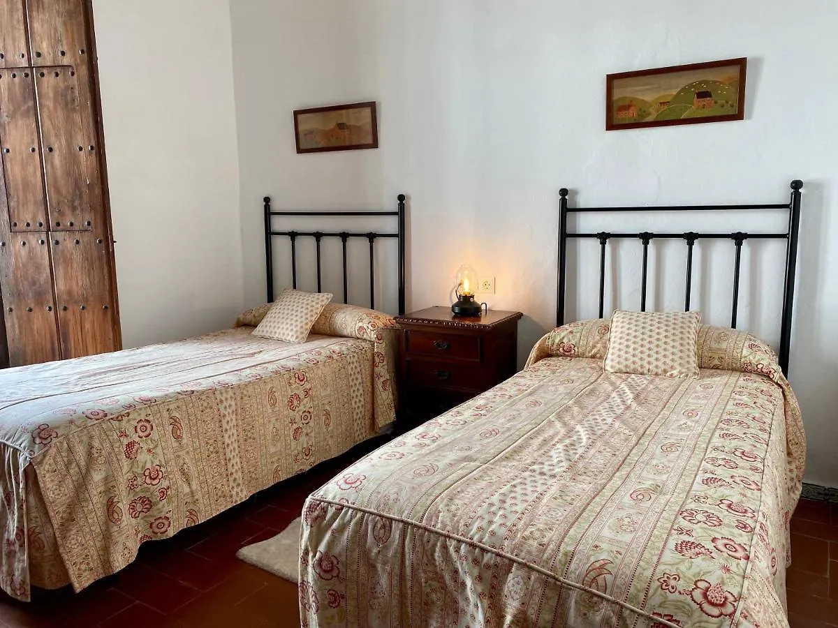 Villa La Casona de la Sierra Higuera De La Sierra  España