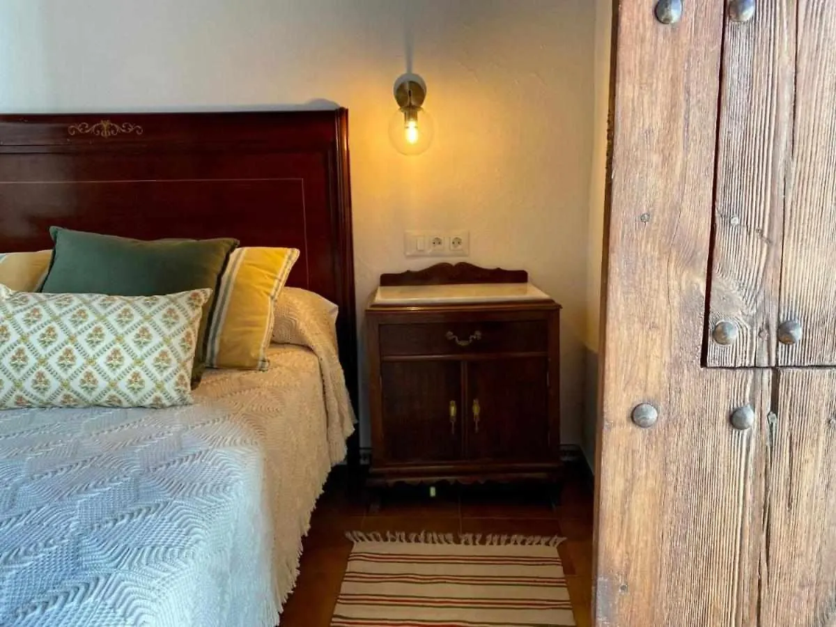 Villa La Casona de la Sierra Higuera De La Sierra  España